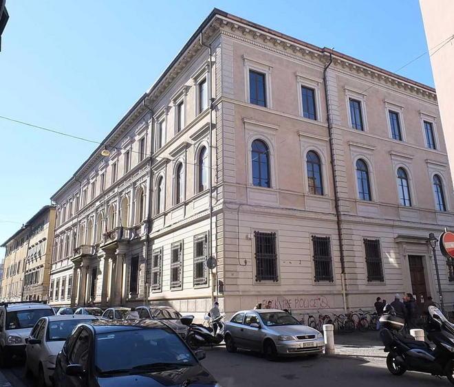«Una perizia infinita e la biblioteca intanto va in malora» 