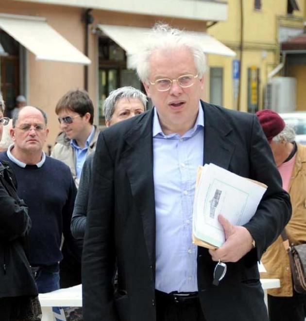 «Simoncini ha affidato ruoli illegittimi» 