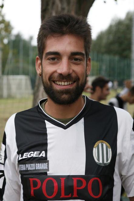 Il Polpo resiste e vince, in dieci, contro un Atletico Pruniccia d’assalto