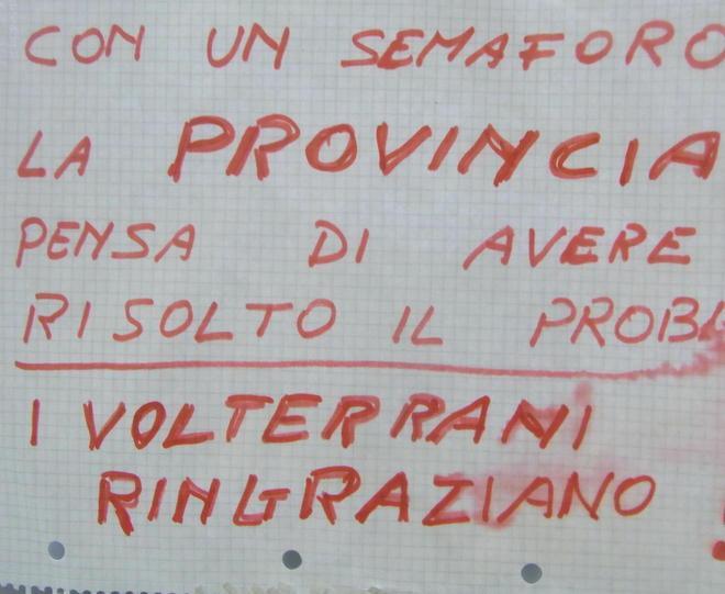Semafori sfasciati di notte Danni per 4mila euro 