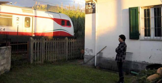 Montignoso, sfrattati da Fs per la strage di Viareggio 