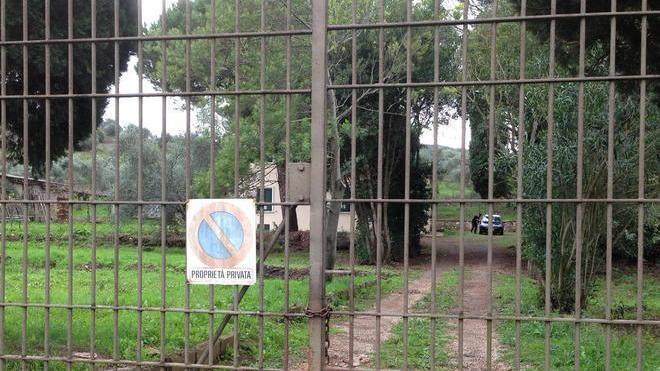 Cancelli sempre chiusi I bambini stanno lontani