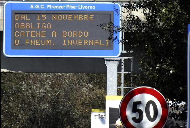 Torna l’obbligo delle catene a bordo sulla Fi-Pi-Li 