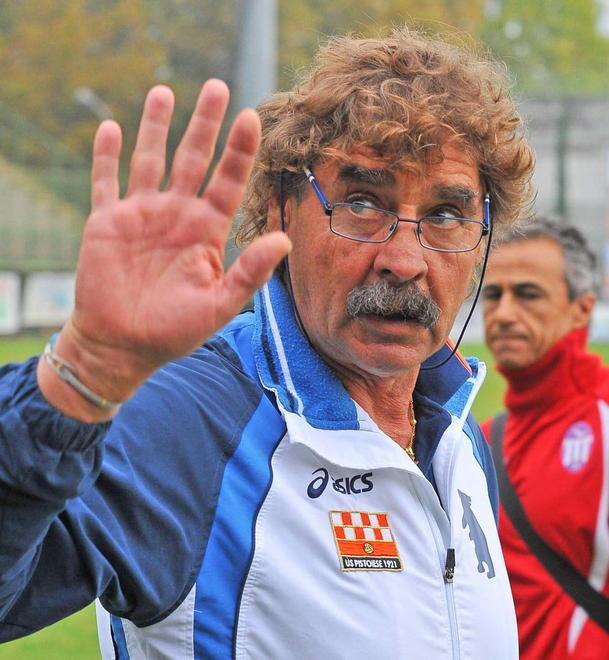 Alle critiche dei tifosi mister Morgia replica su Facebook 