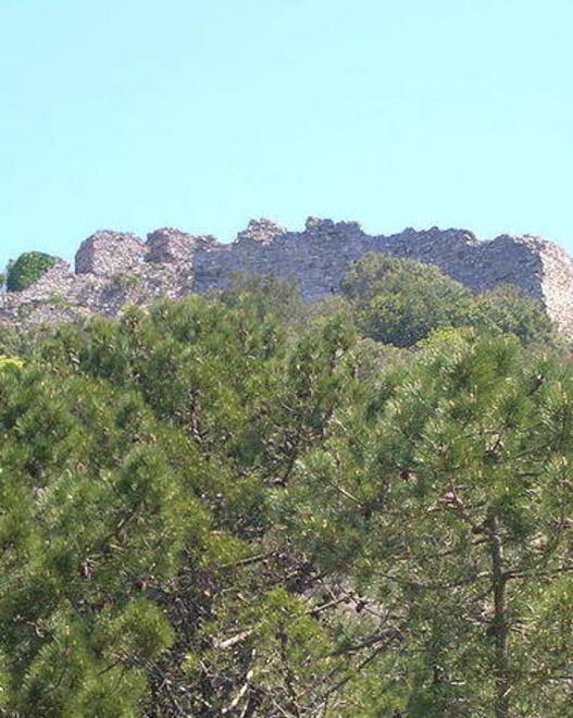 Chiuso un percorso sul monte e nessuno interviene