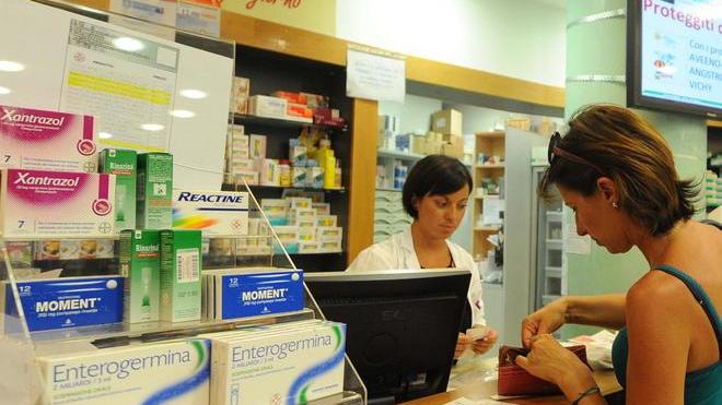 Vendita delle farmacie, l’iter non si ferma