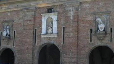 Nuova illuminazione per Porta S. Maria