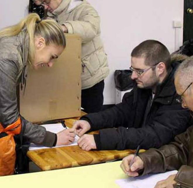Il sindaco Buffoni con Cuperlo 
