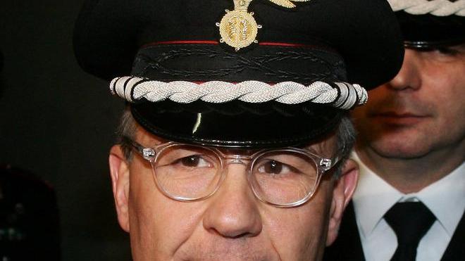 Il consulente della difesa è il generale Garofalo, l’ex numero uno dei Ris di Parma