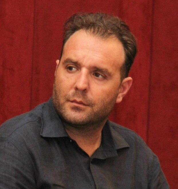Demiri fa il salto da Renzi a Cuperlo 