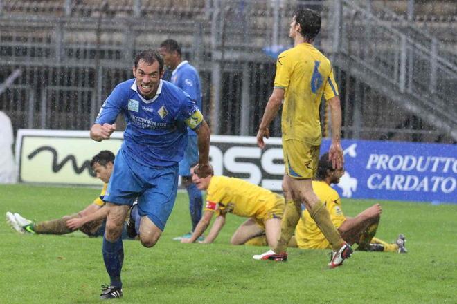 Prato, scorpacciata di gol in amichevole 