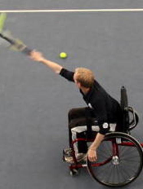  Tennis in carrozzina al Cus Pisa 