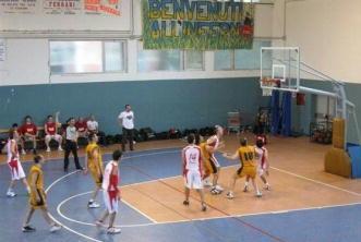 Basket Under 15, Massa piega la resistenza del Versilia: 48-28