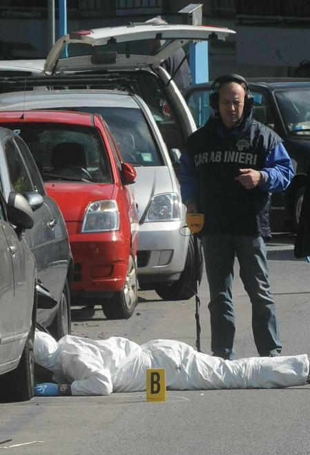 Dagli spari a Genova ai pacchi bomba firmati dal Fai