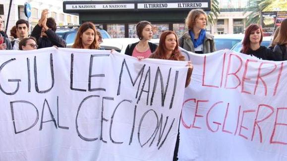 Cecioni ed Enriques ai ferri corti