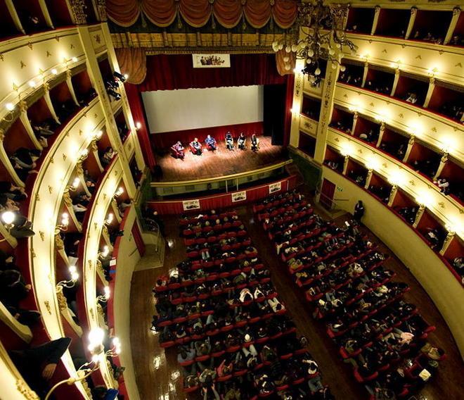 Il Persio Flacco alza il sipario sulla sua stagione