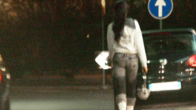 Rapina un trans dopo il sesso a pagamento