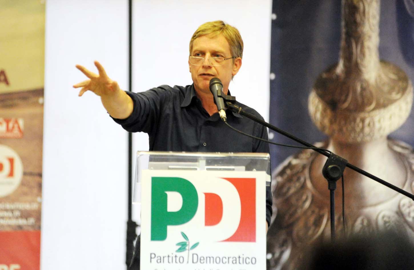 Voto Pd, la federazione sta con Cuperlo: 54% 