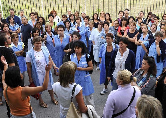 La Cgil: «Inaccettabili le proposte di Santoro»
