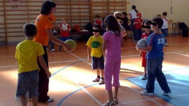 Ginnastica a scuola solo da gennaio «Costretti a farlo»