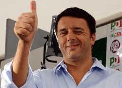 Pd, Renzi vince le primarie tra gli iscritti con oltre il 51%