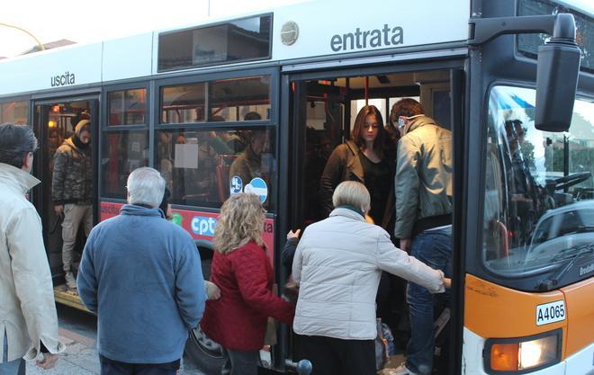 Il biglietto del bus aumenta di 10 centesimi 