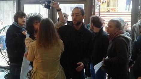 Blitz contro l’introduzione del ticket