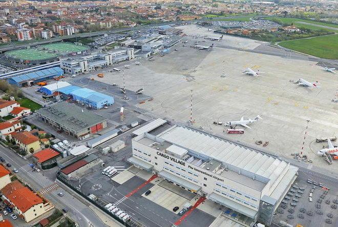 Convegno sugli aeroporti di Pisa e Firenze