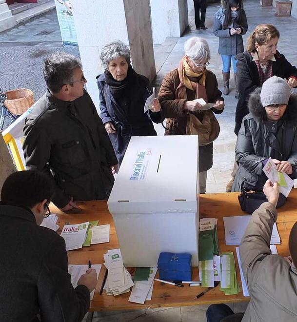 Il Pd pisano si scopre un feudo di Cuperlo Renzi sfiora il 40% 