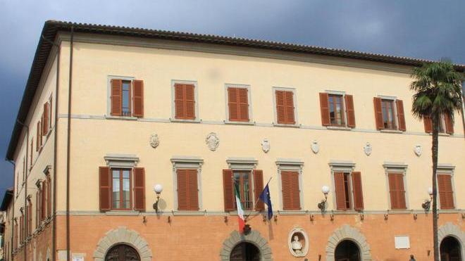 Impiegato al lavoro con mansioni extra Comune condannato