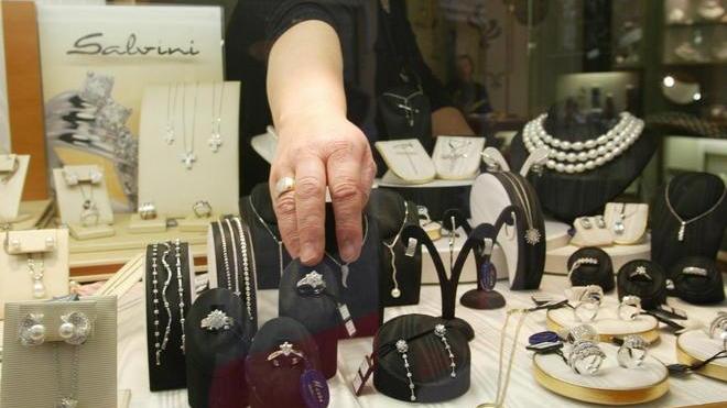 Niente assegno alla malata di shopping