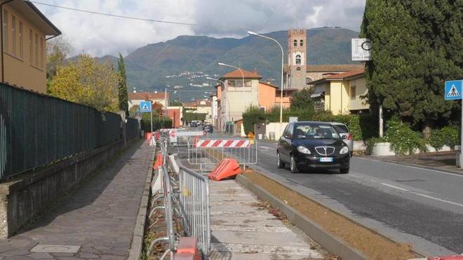 Lammari, cantiere aperto per fare le piste ciclabili