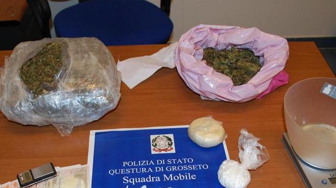 Con la coca nascosta nella lattina di birra