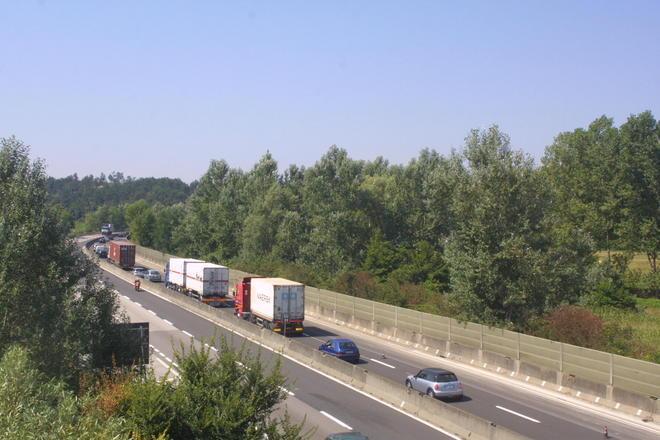 Fino a quattro chilometri di coda per un incidente 