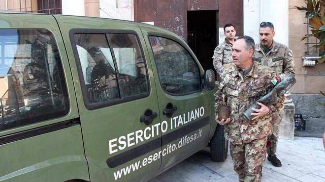 Otto proiettili bellici trovati in porto