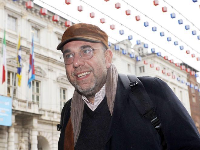 Virzì: «Festival del cinema a Livorno». Il sindaco risponde: «Idea entusiasmante» 