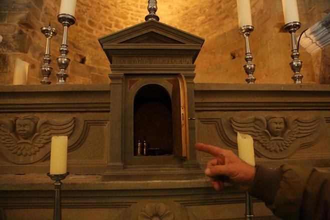 Raffica di furti, nel mirino i negozi e anche una chiesa 