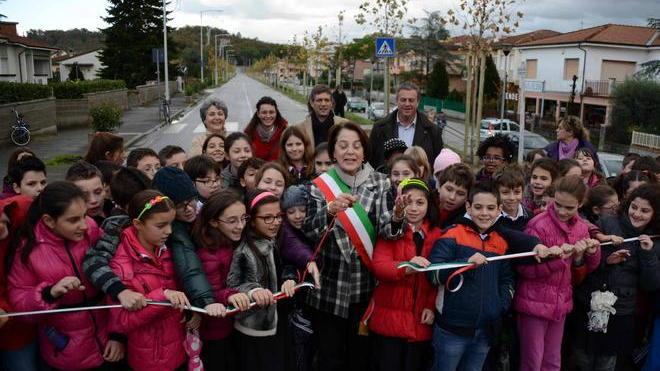 I nuovi platani sono affidati ai bambini