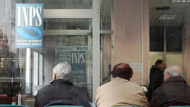 Pensionati, 154 euro in più ma va fatta la domanda