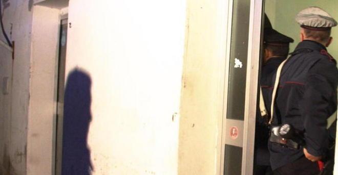 Tragico parto in casa il bimbo nasce morto 
