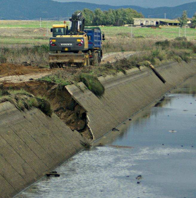Campi e case devastate: le accuse degli agricoltori 