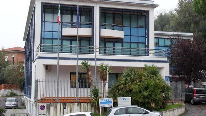 Buffoni: «Un grave errore la chiusura dell’Inps»