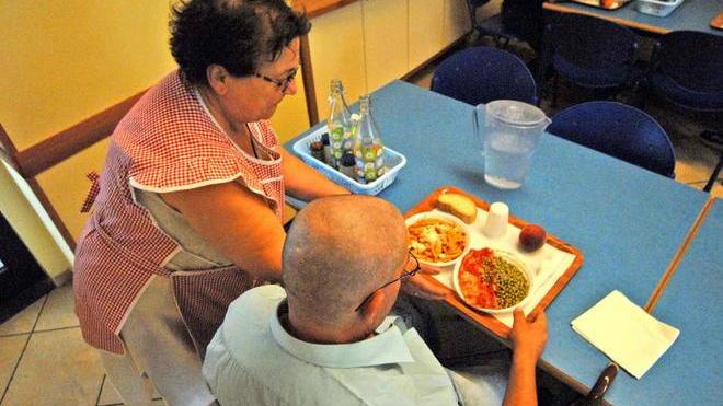 Sempre più italiani in cerca di aiuto ai centri della Caritas