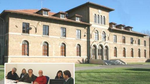 Teatro Solvay, 400 firme per far rivivere la sala