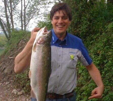 Muore bancario a 44 anni mentre è in palestra 