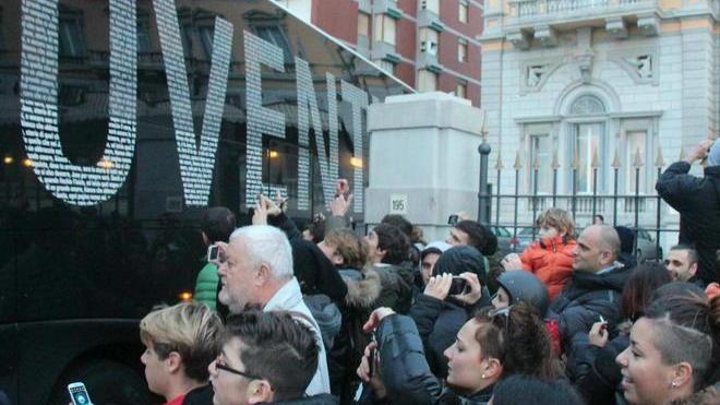 Ressa dei tifosi al “bunker” bianconero