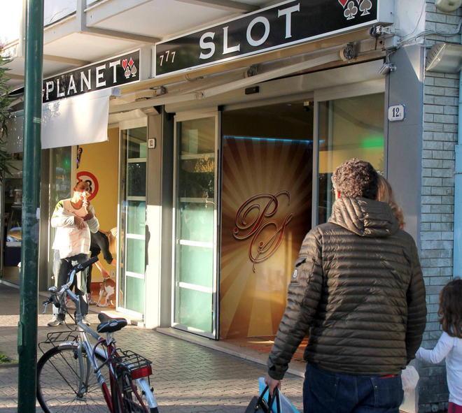 Caro sindaco Buratti non farci perdere il lavoro 