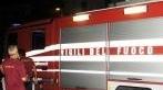 Raid vandalico nella notte a Cisanello danno fuoco a due auto e a un cassonetto
