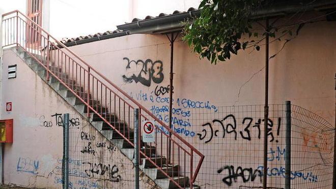 Scritte sui muri e sporcizia riqualificare non basta mai