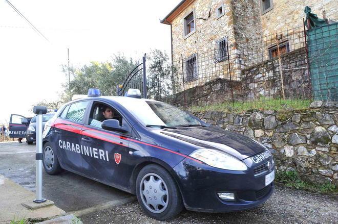 Doveva far riparare i gioielli ma sparisce con il malloppo 